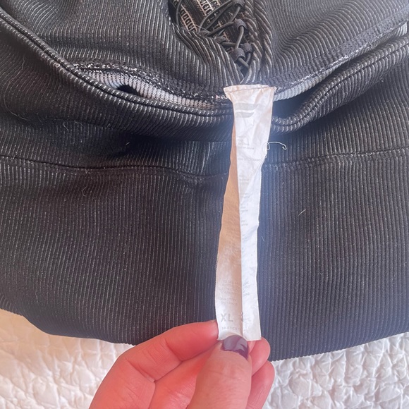 Fabletics Ribbed Leggings - Picture 4 of 4